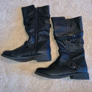 Kids black boots